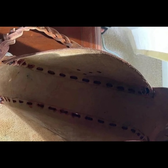 Boho Floral Painted Woven Leather Handbag #Boho #Vintage hippie - Picture 5 of 10